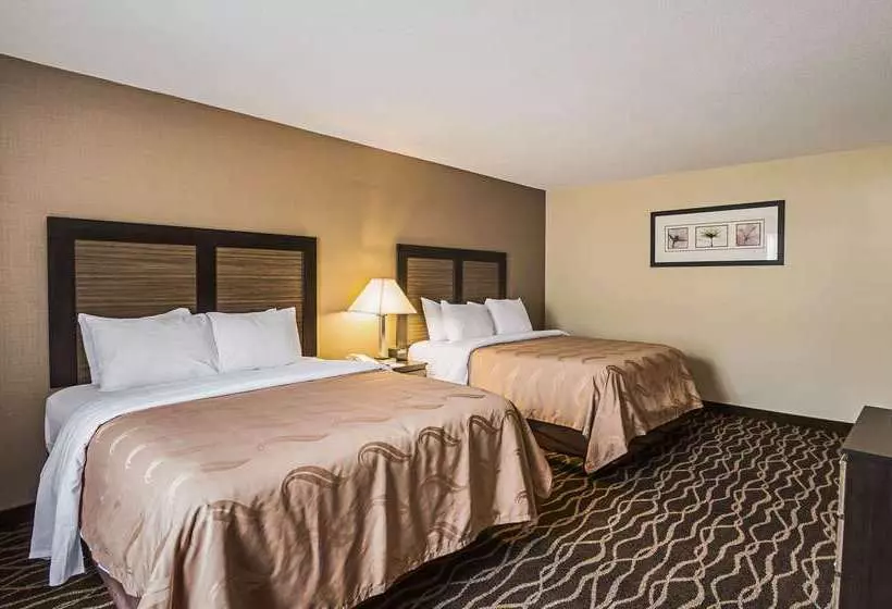 Отель Quality Inn & Suites Frostburgcumberland