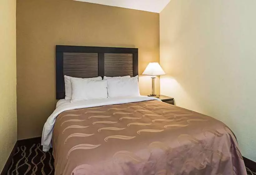 Отель Quality Inn & Suites Frostburgcumberland