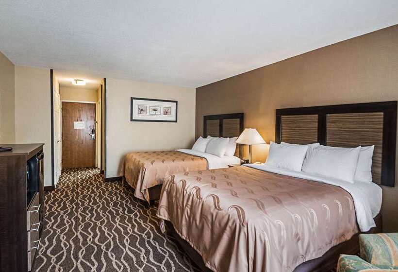Отель Quality Inn & Suites Frostburgcumberland