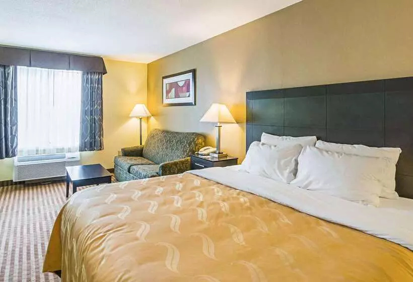 Отель Quality Inn & Suites Frostburgcumberland