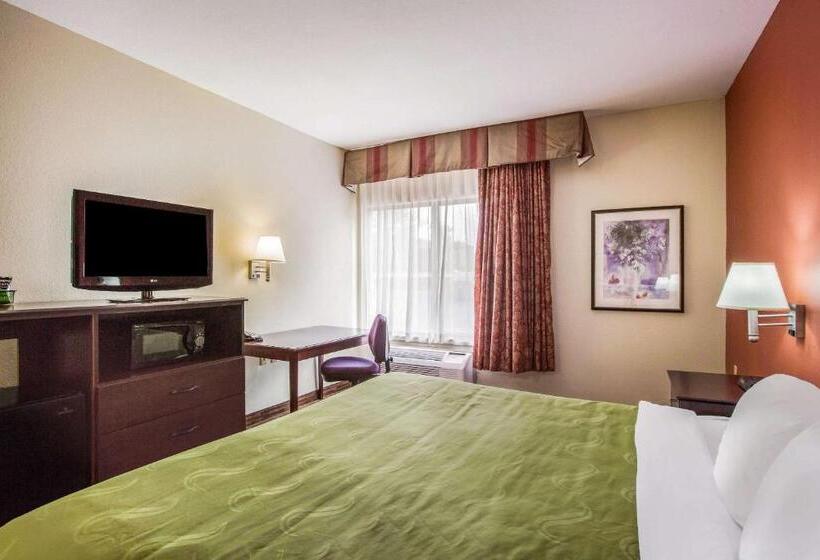 فندق Quality Inn & Suites Lawrence  University Area
