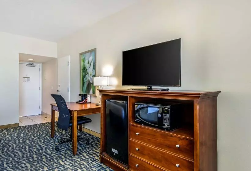 אתר נופש Best Western Cocoa Beach Hotel & Suites