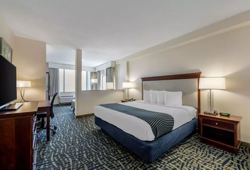 אתר נופש Best Western Cocoa Beach Hotel & Suites