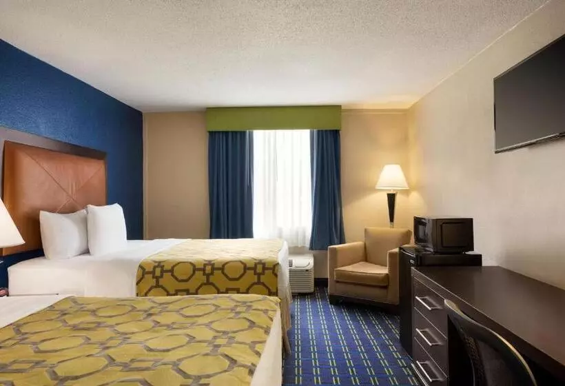 فندق Quality Inn