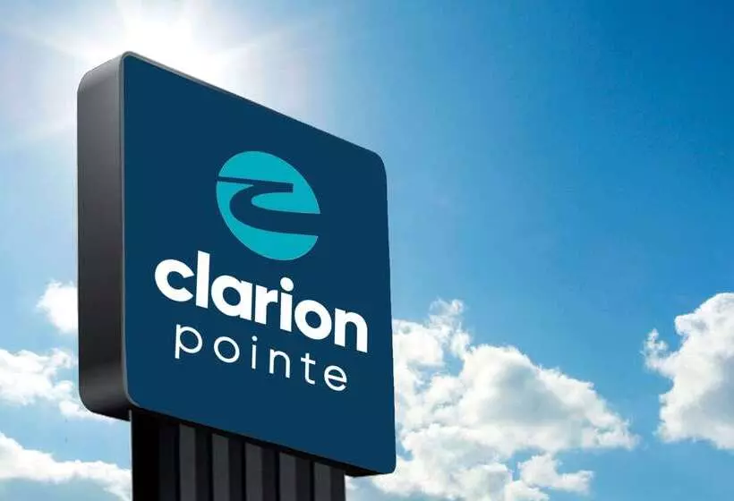 호텔 Clarion Pointe   Greensboro Coliseum Area