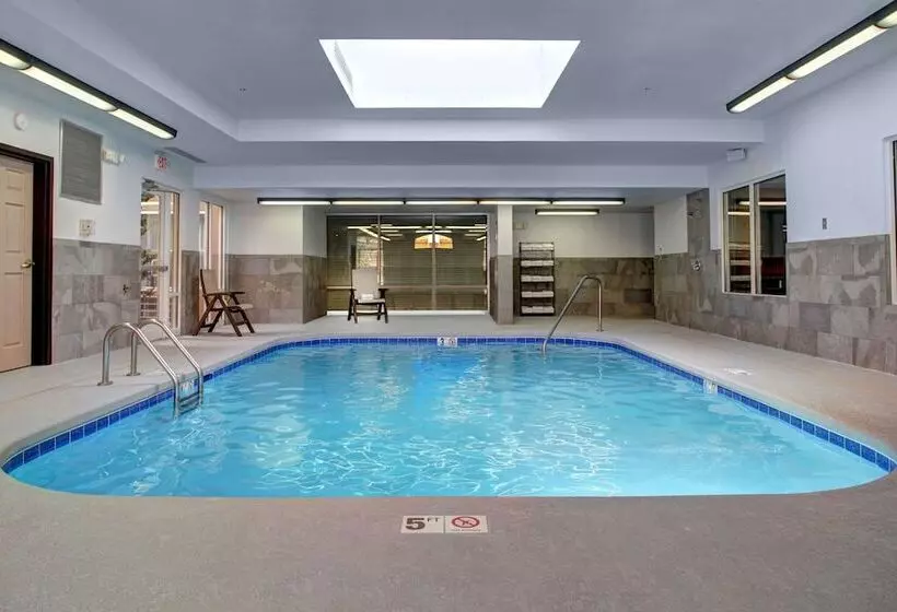 בית מלון כפרי Country Inn & Suites By Radisson Asheville Downtown Tunnel Road