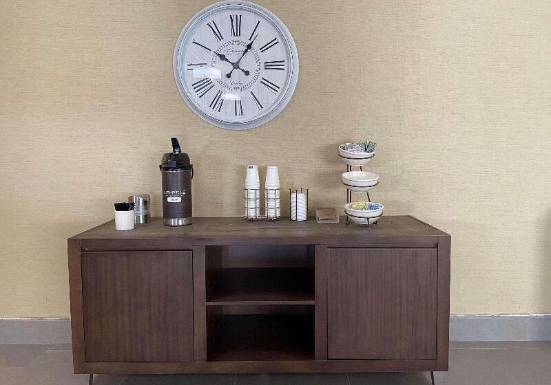 فندق Country Inn & Suites By Radisson, Lincoln Airport, Ne