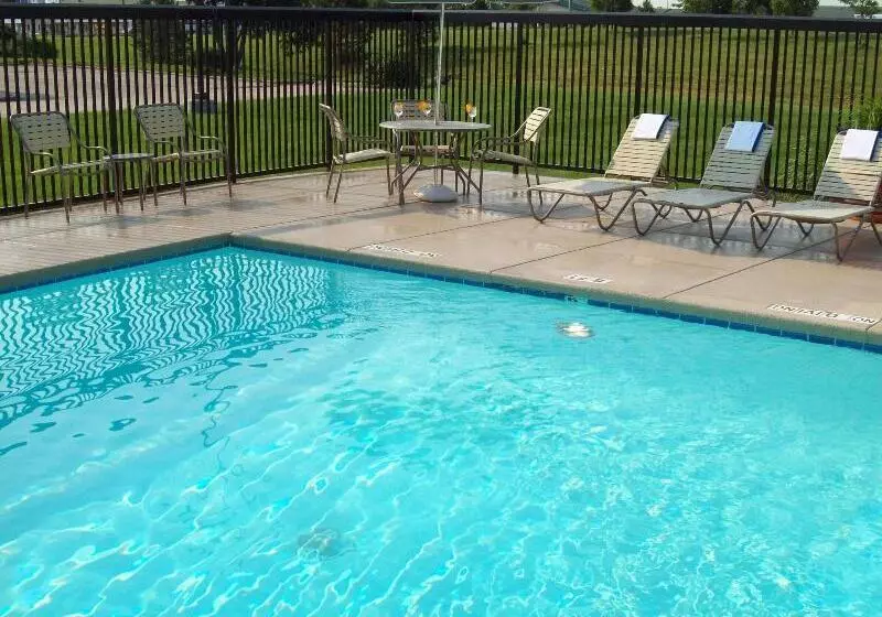 فندق Country Inn & Suites By Radisson, Lincoln Airport, Ne