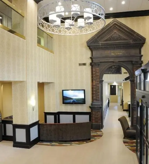 ホテル Days Inn By Wyndham Baltimore Inner Harbor