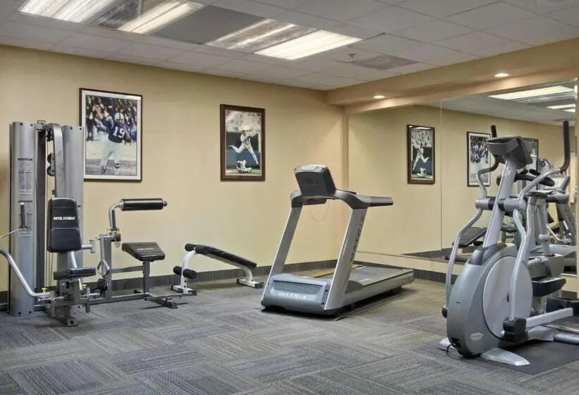 ホテル Days Inn By Wyndham Baltimore Inner Harbor