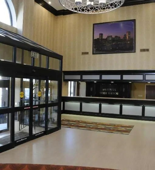 ホテル Days Inn By Wyndham Baltimore Inner Harbor