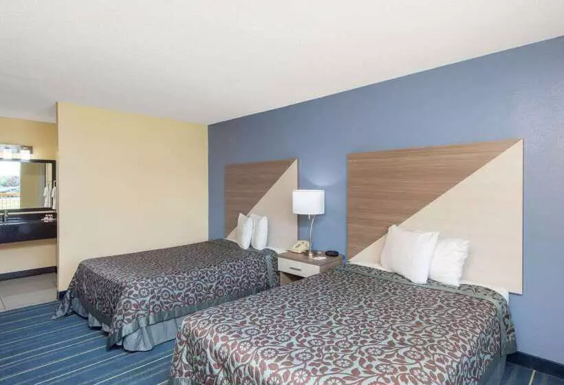 ホテル Days Inn By Wyndham Salem, Il
