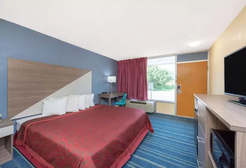 ホテル Days Inn By Wyndham Salem, Il