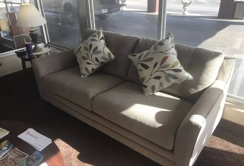 ホテル Days Inn By Wyndham Salem, Il