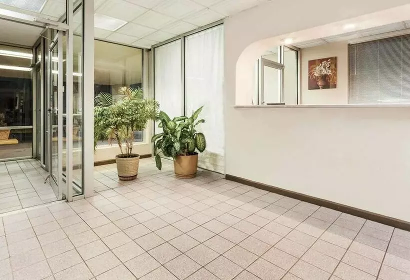 호텔 Days Inn By Wyndham Mcdonough