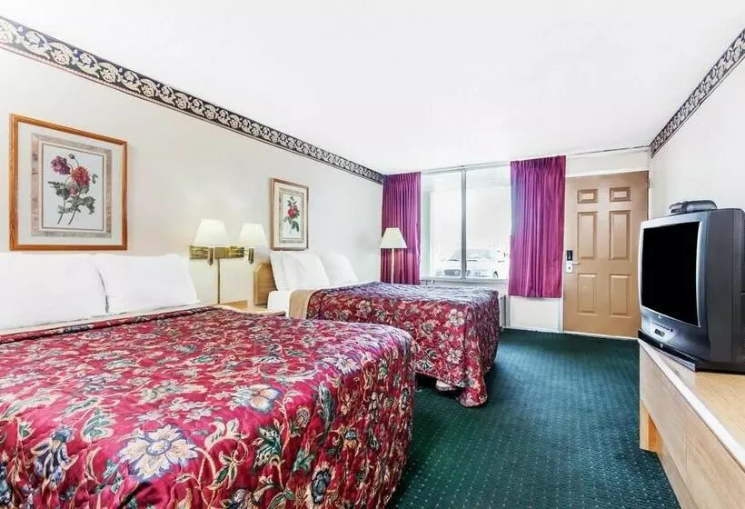 호텔 Days Inn By Wyndham Mcdonough