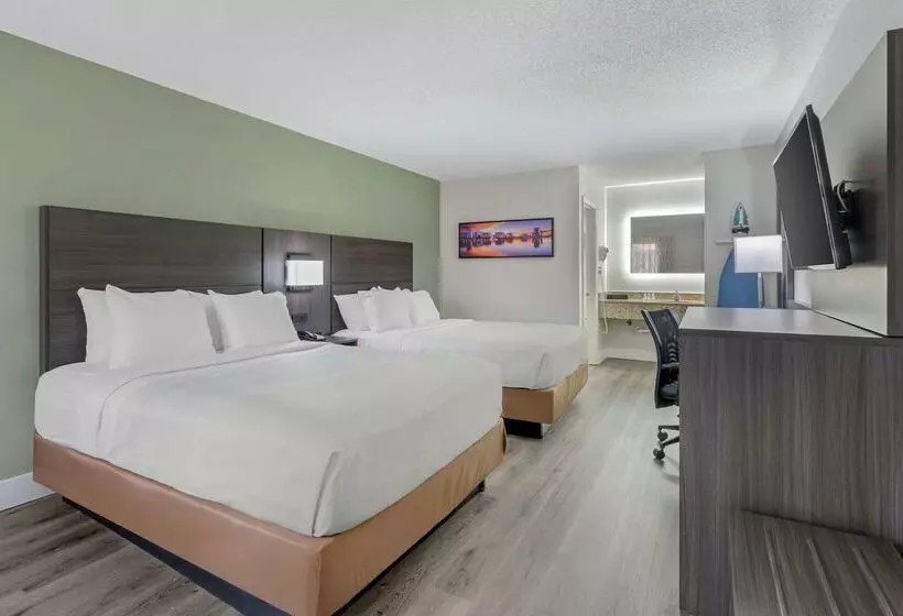 ホテル Quality Inn & Suites Orlando East   Ucf Area