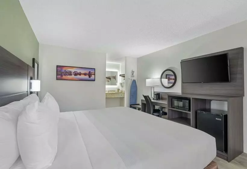 ホテル Quality Inn & Suites Orlando East   Ucf Area