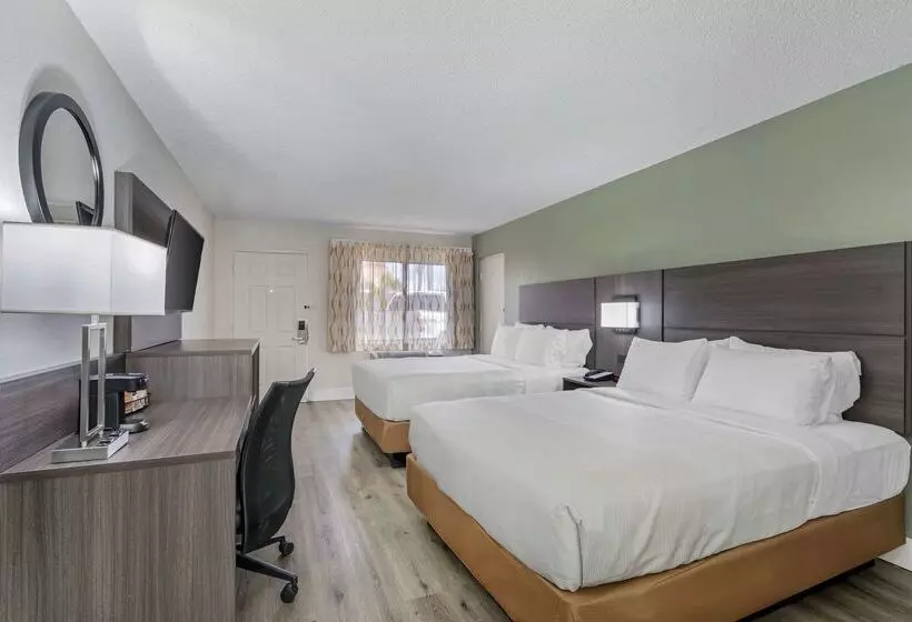 ホテル Quality Inn & Suites Orlando East   Ucf Area