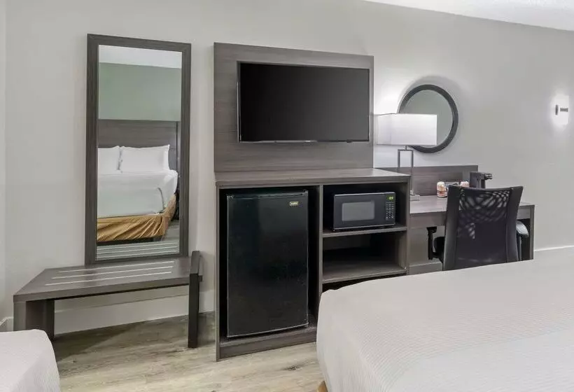 ホテル Quality Inn & Suites Orlando East   Ucf Area