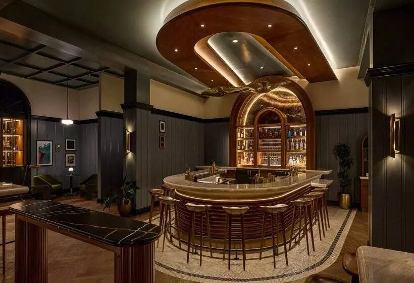 בית מלון כפרי Dearborn Inn, Autograph Collection