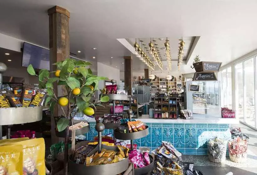 Отель Del Coronado, Curio Collection By Hilton