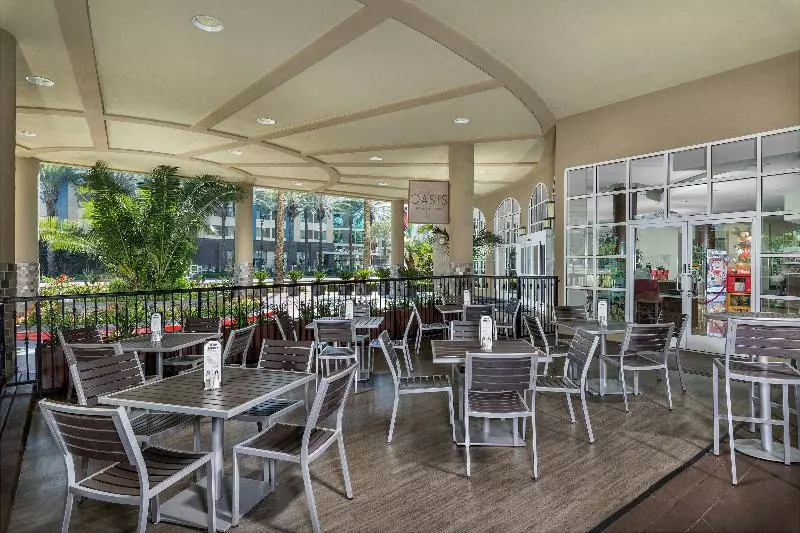 Desert Palms Hotel & Suites Anaheim Resort