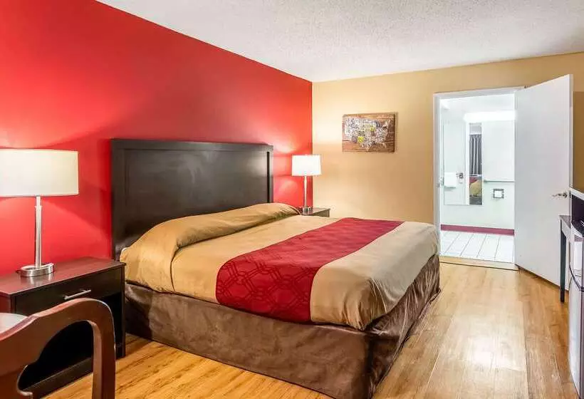 호텔 Econo Lodge East