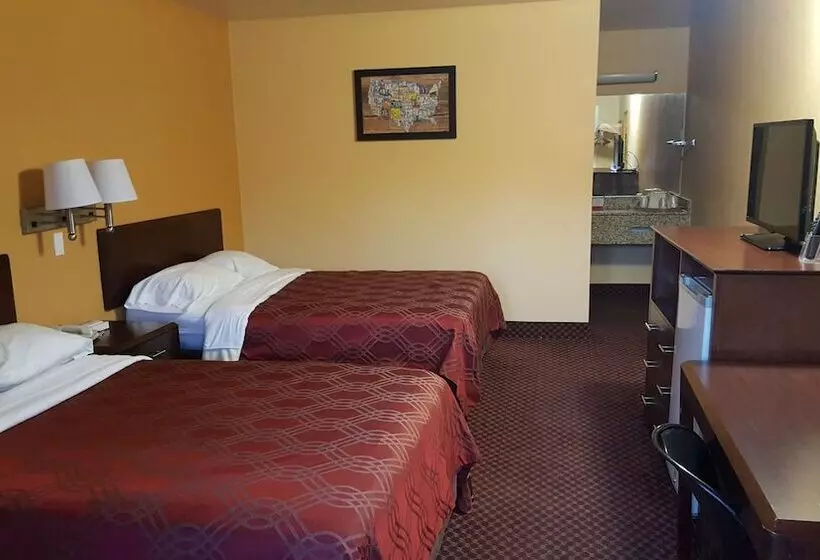 בית מלון כפרי Econo Lodge Near Bluefield College