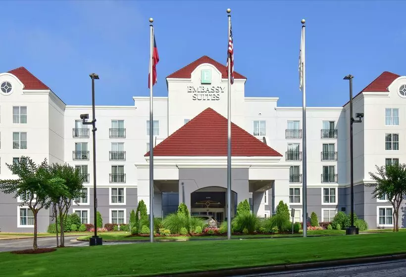 فندق Embassy Suites By Hilton Atlanta Airport