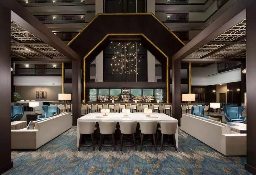 בית מלון כפרי Embassy Suites By Hilton Columbus