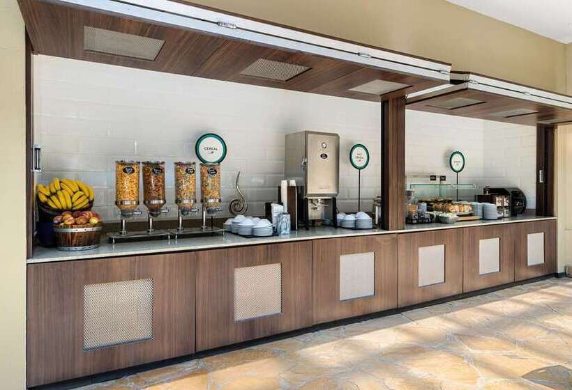 Hotel Embassy Suites By Hilton Los Angeles Lax South/el Segundo