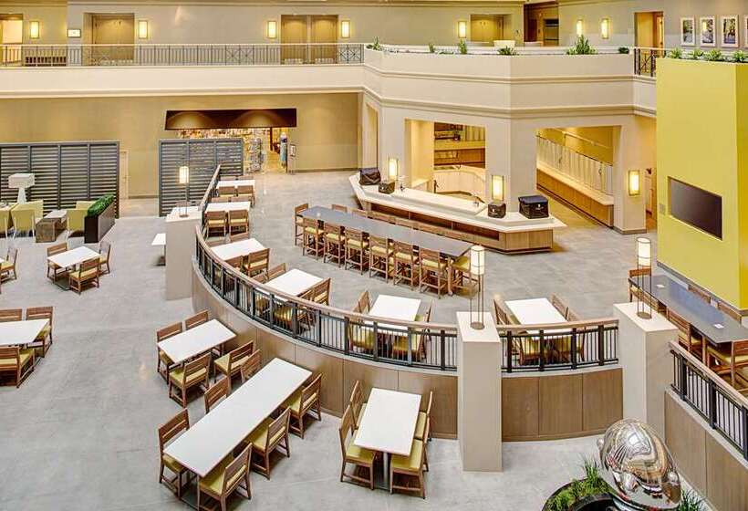 فندق Embassy Suites By Hilton San Diego Bay Downtown