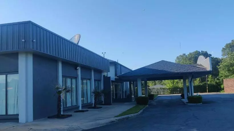 فندق Quality Inn