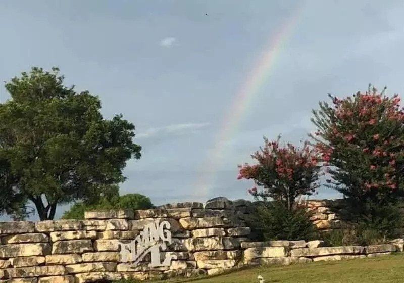 فندق Flying L Ranch Resort & Golf Course