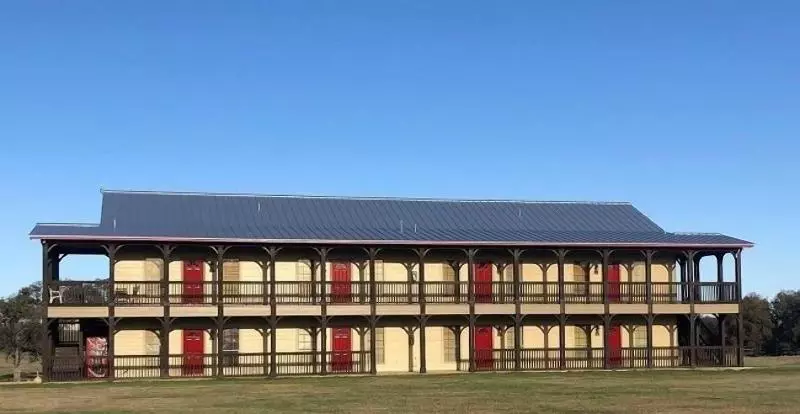 فندق Flying L Ranch Resort & Golf Course