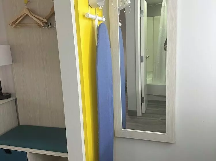 Hotelli Days Inn By Wyndham Baltimore Northwest