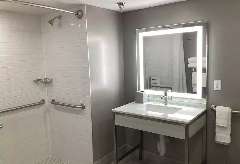 Hotelli Days Inn By Wyndham Baltimore Northwest