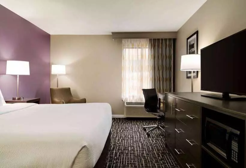 酒店 La Quinta Inn By Wyndham Waldorf