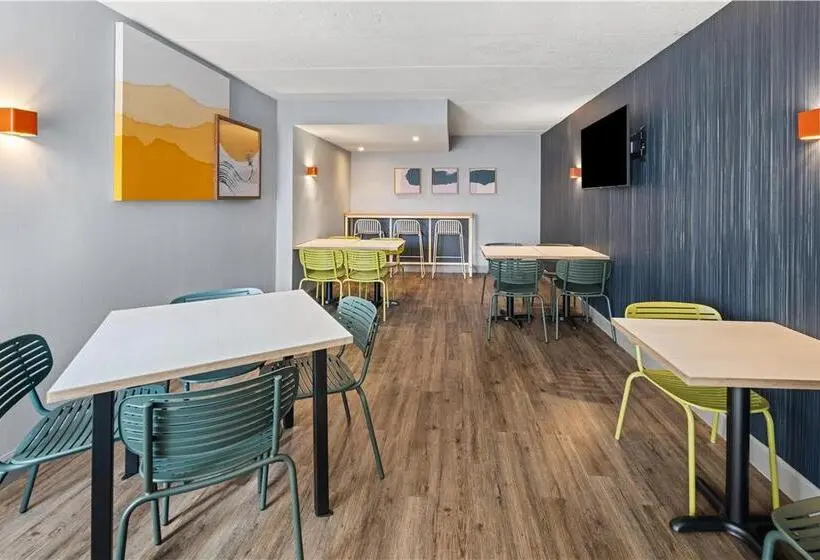 ホテル La Quinta Inn By Wyndham Waldorf