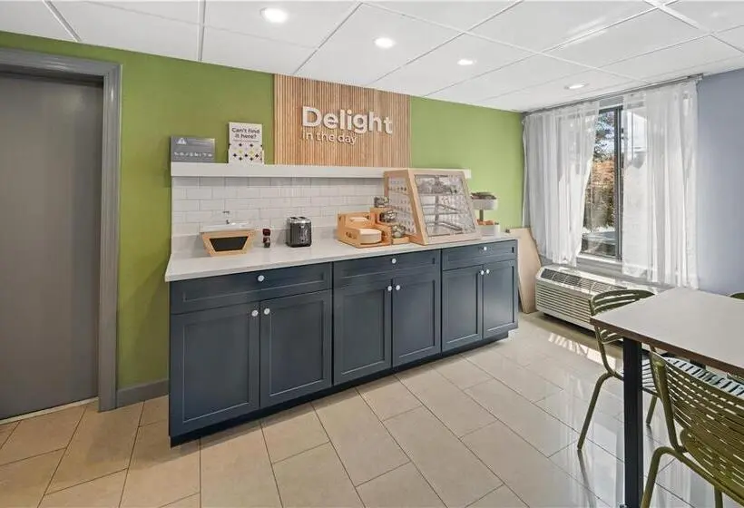 ホテル La Quinta Inn By Wyndham Waldorf