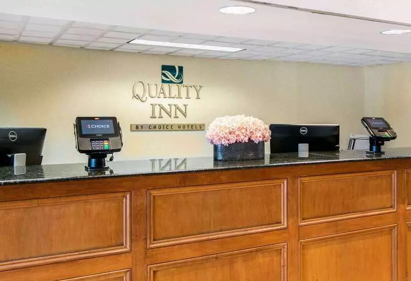 호텔 Quality Inn Edisonnew Brunswick