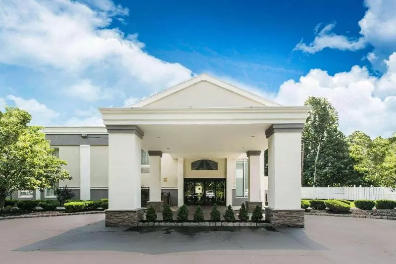 호텔 Quality Inn Edisonnew Brunswick