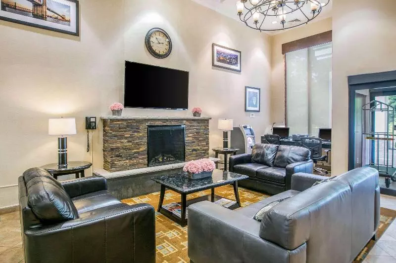 호텔 Quality Inn Edisonnew Brunswick