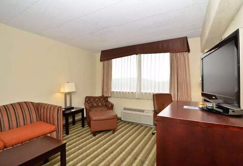 ホテル Quality Inn & Suites New York Avenue