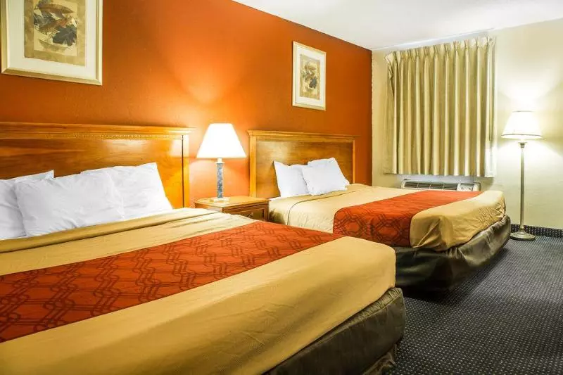 فندق Red Carpet Innnorwalk