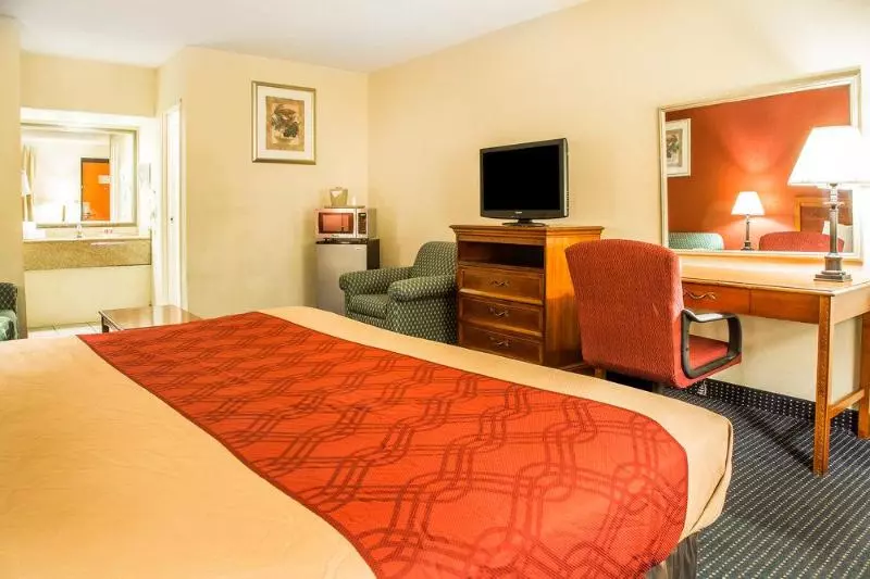 فندق Red Carpet Innnorwalk