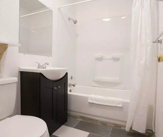 ホテル Seatac Inn