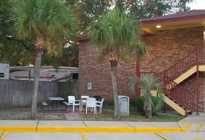 酒店 Twin Star Lodge