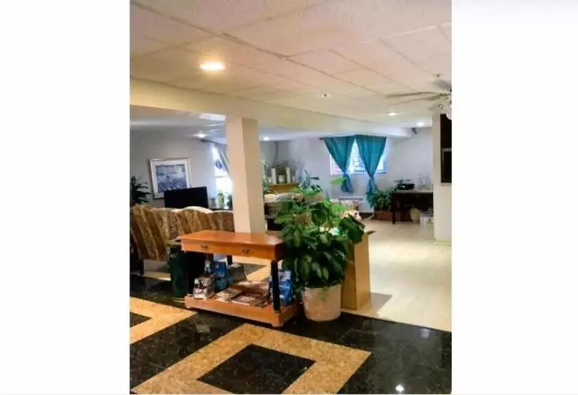 Magnuson Hotel Atlanta South